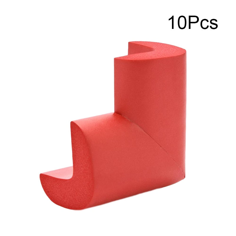 10 ספוגים דביקים לפינות בבית להגנה על ילדים