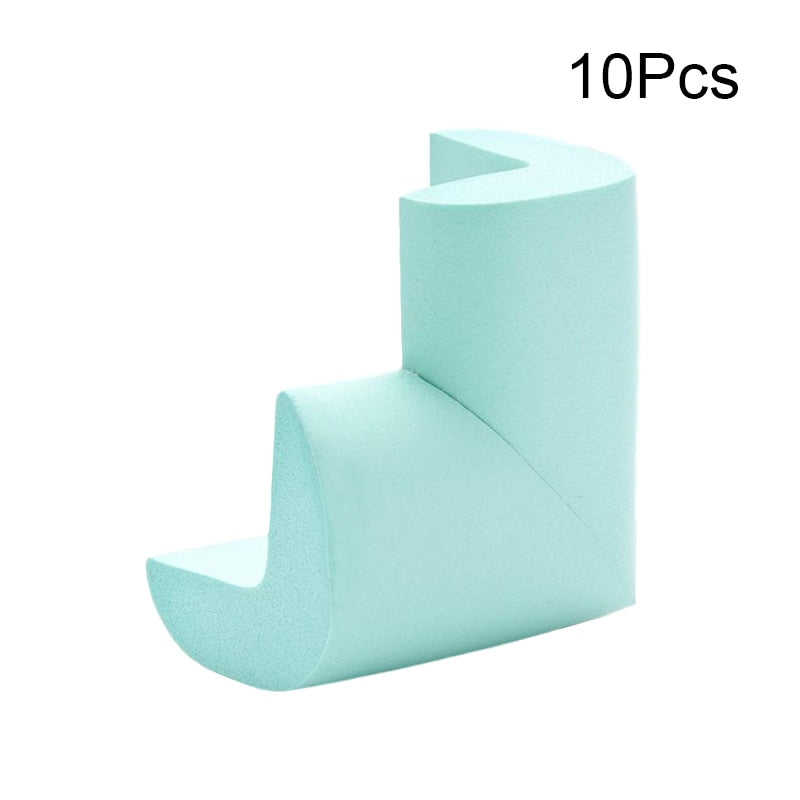 10 ספוגים דביקים לפינות בבית להגנה על ילדים