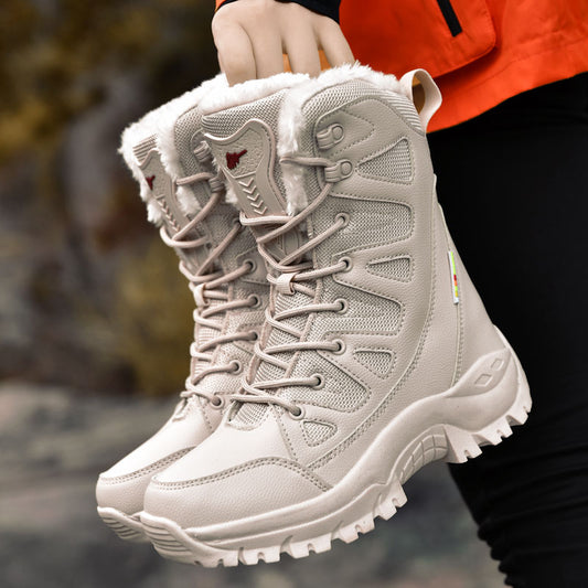High-quality winter boots for women, warm, water repellent, perfect for walking and hiking