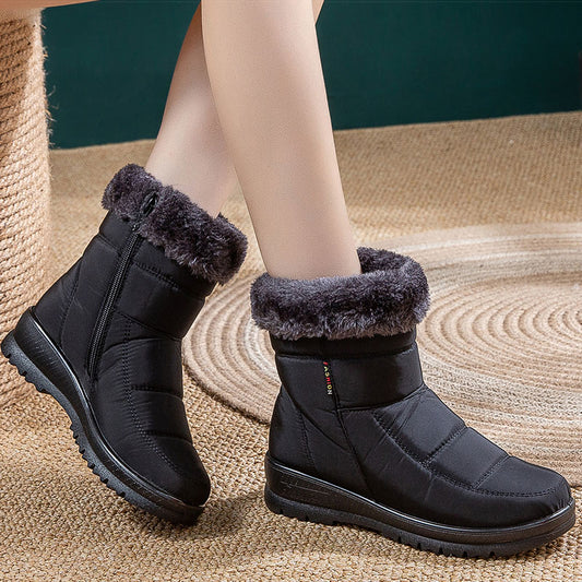 High-quality boots that prevent slipping and water ingress for the winter with synthetic fur